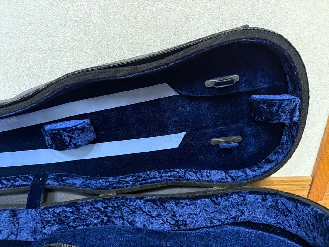 h chiko様　GEWA バイオリンケース　黒　4/4