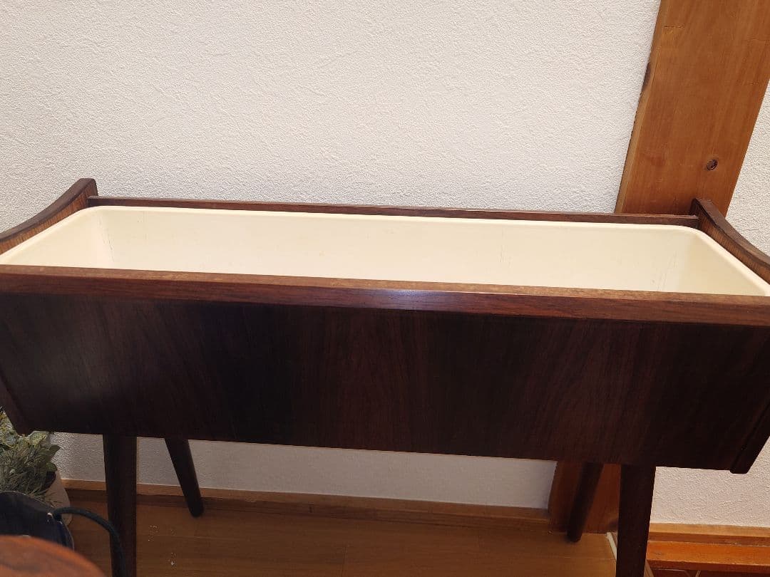 1960年代ヴィンテージミッドセンチュリープランター テーブル