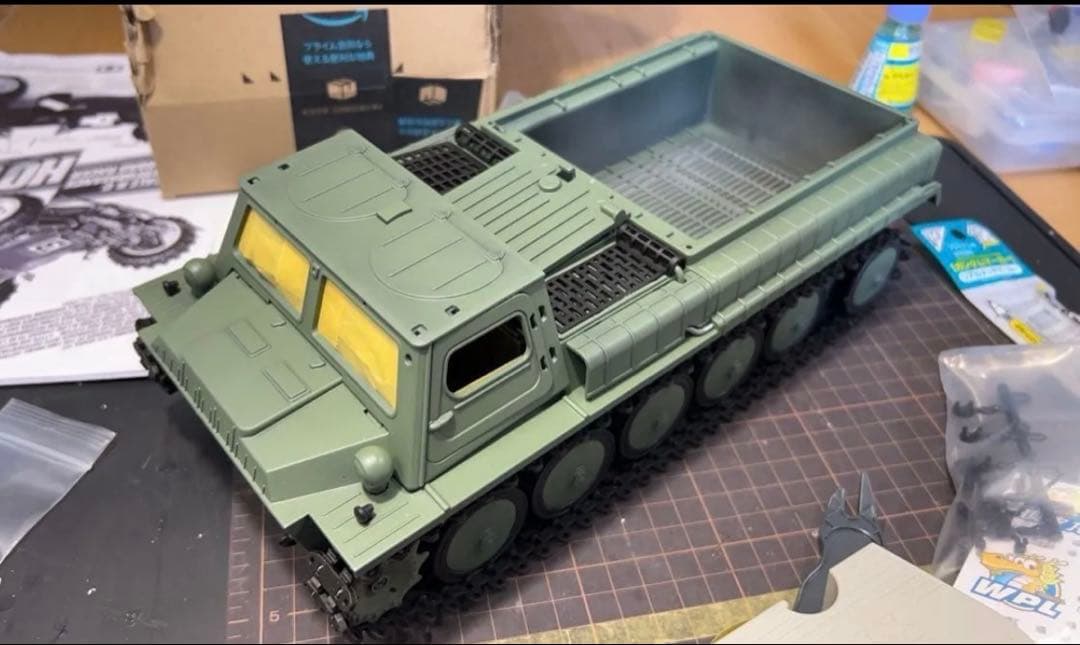 WPL E-1 1/16 新品 塗装 再組立て 金属履帯 1台制作中