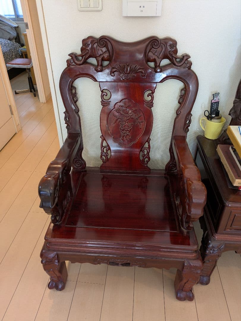 アジアン家具セット 2脚の椅子とテーブル