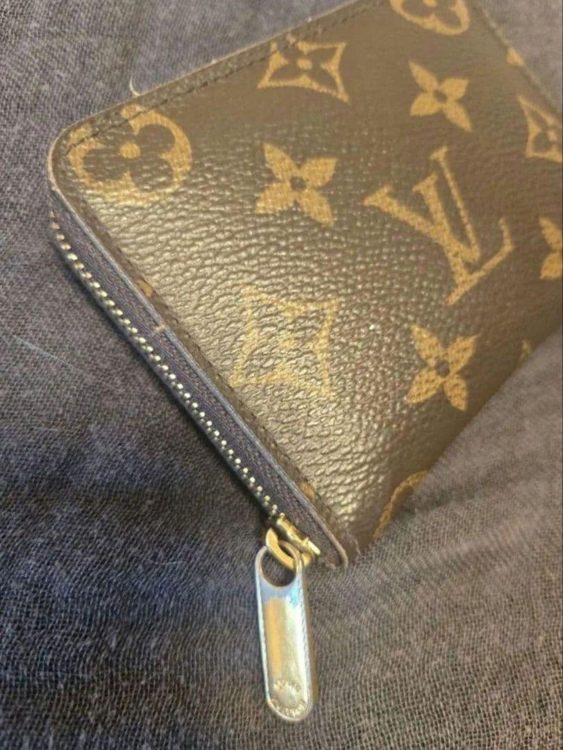 ★ゲリラ値下げタイム　vuitton モノグラムジッピーパース