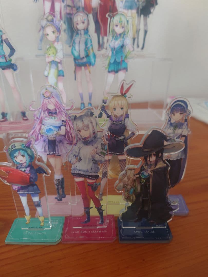 movic ヘブンバーンズレッド アクリルスタンドコンプリートセット