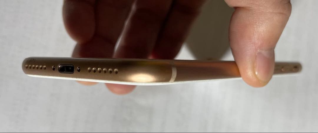 iPhone8 本体ゴールドピンク 美品