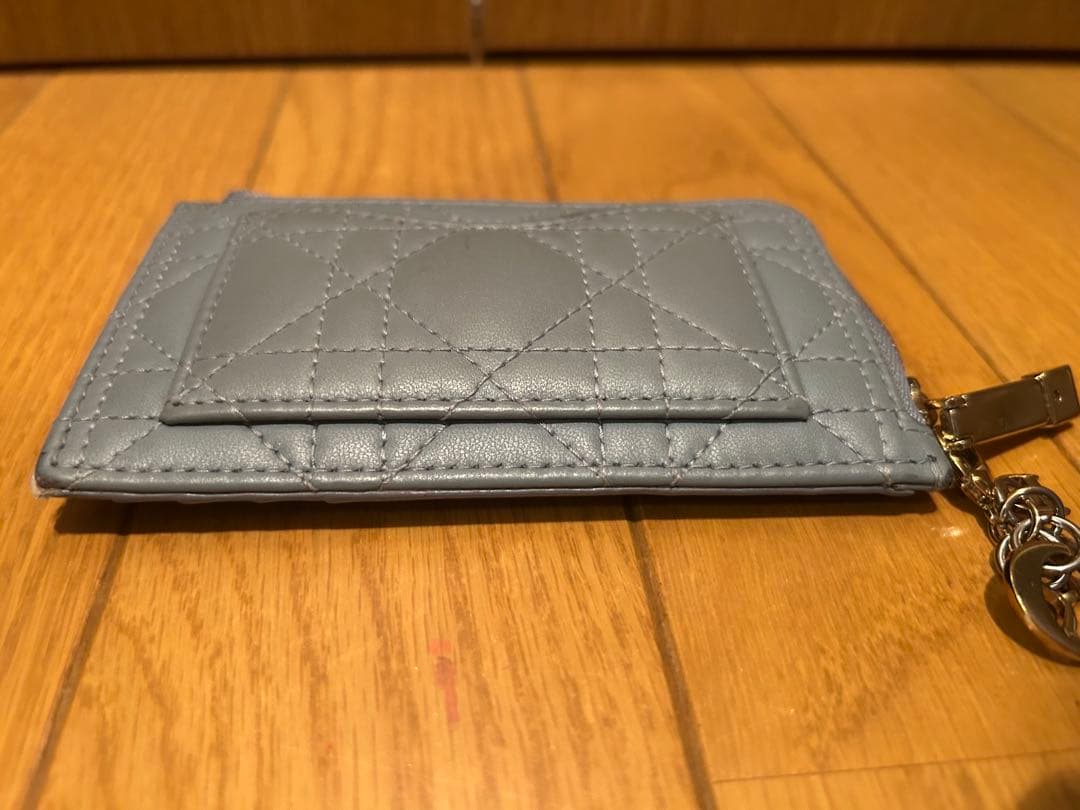 ライトブルー キルティング ケース ディオール　Dior レディ