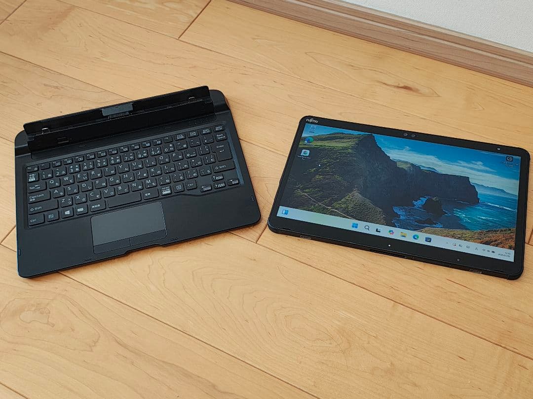 ☆美品☆ お絵描きok 富士通 Q7311 Core i5 office