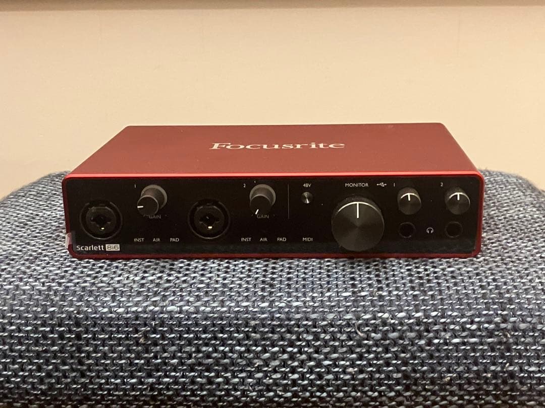 Focusrite Scarlett 8i6 3rd Gen 未使用品