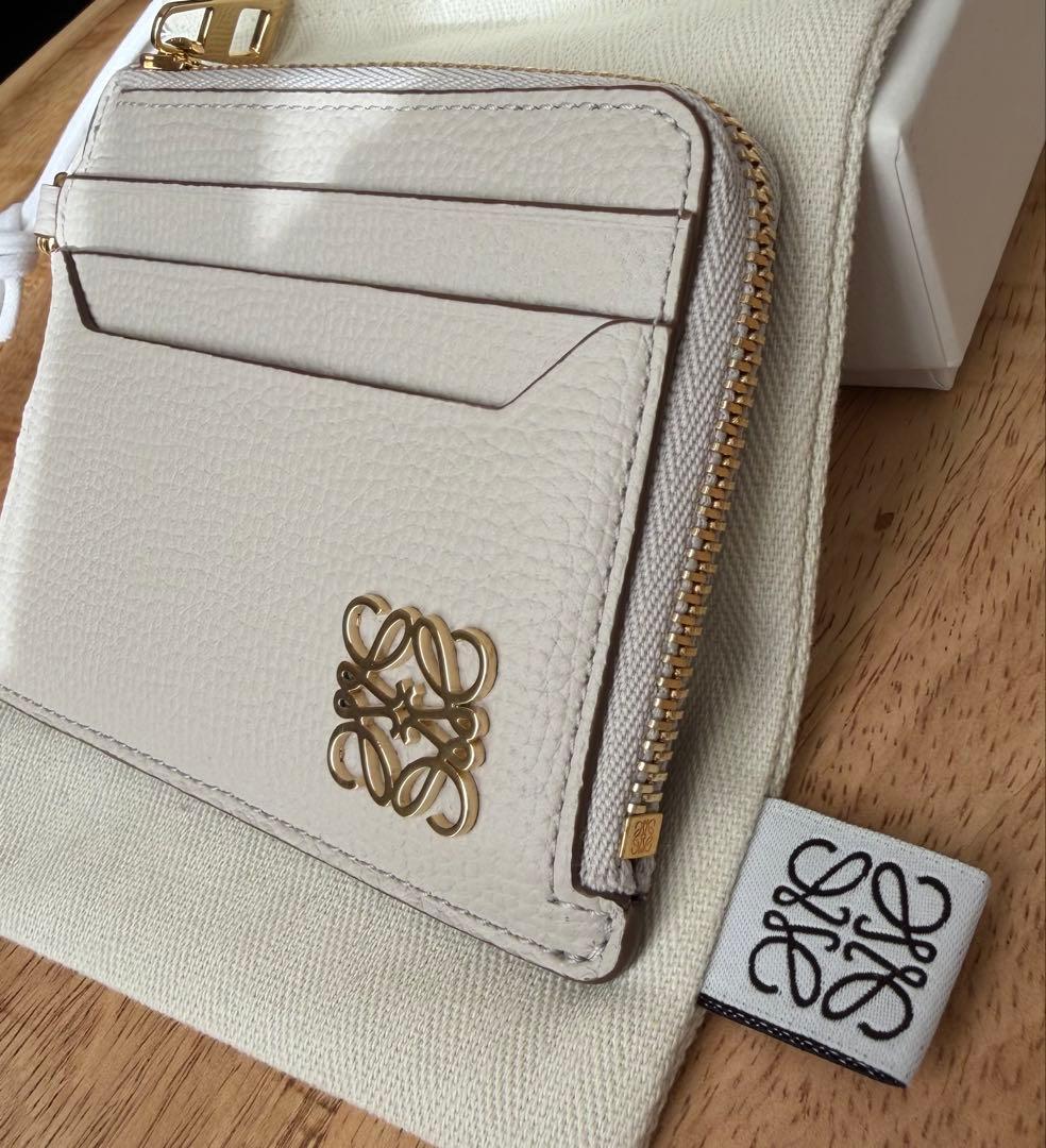 極美品＊アナグラム スクエア カードホルダー　ライトゴースト ケース