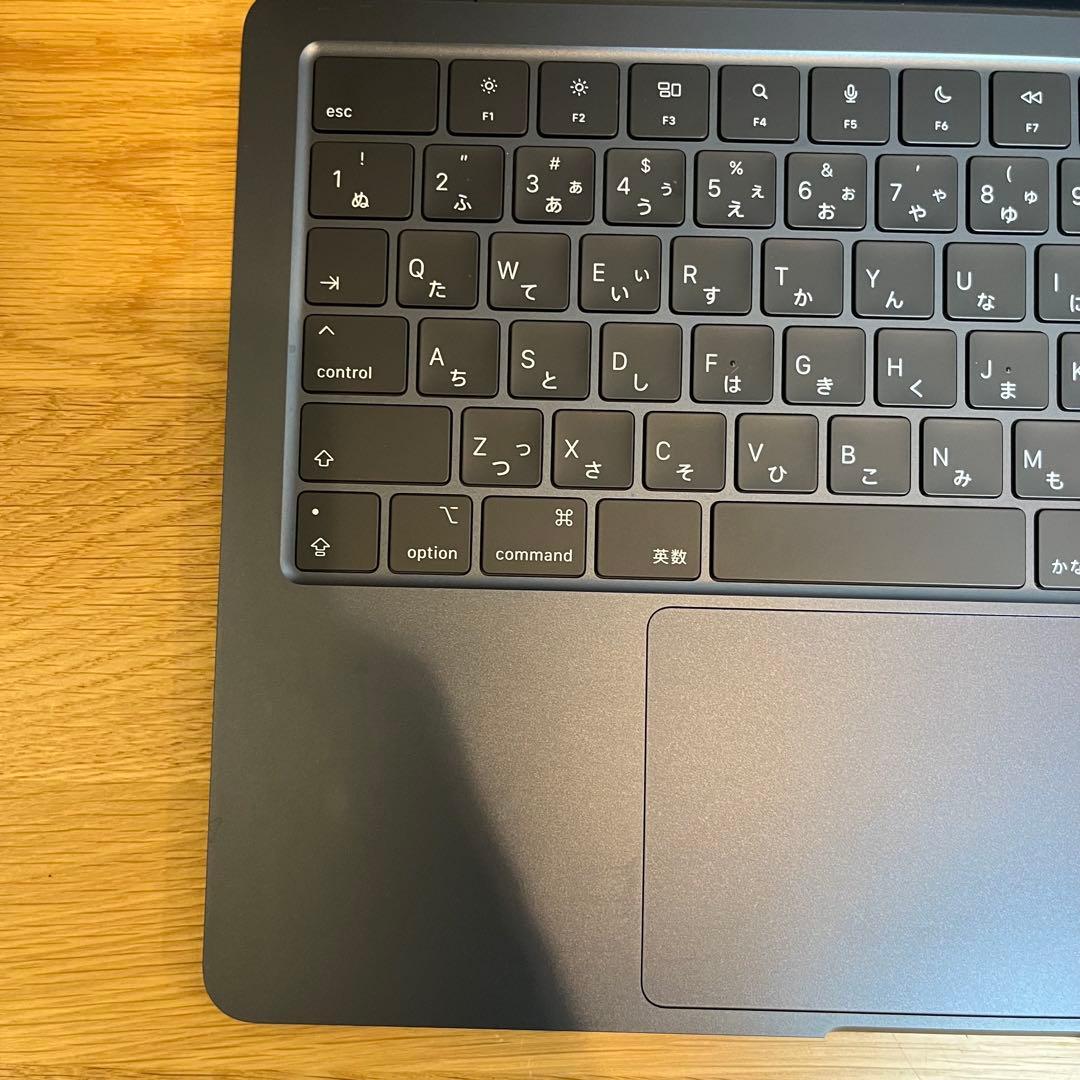 【美品】MacBook Air M2 13.6インチ 256GB