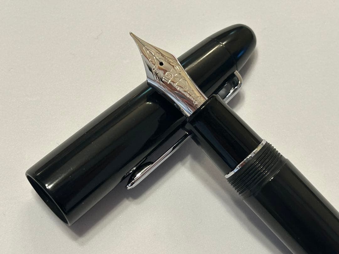 【最終値下げ】セーラー万年筆 キングプロフィット エボナイト中字