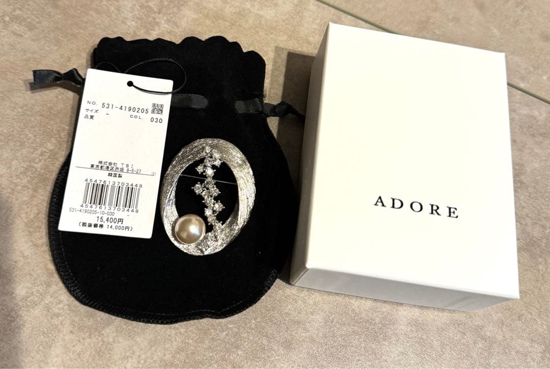 【新品】ADORE アドーア　パールブローチ