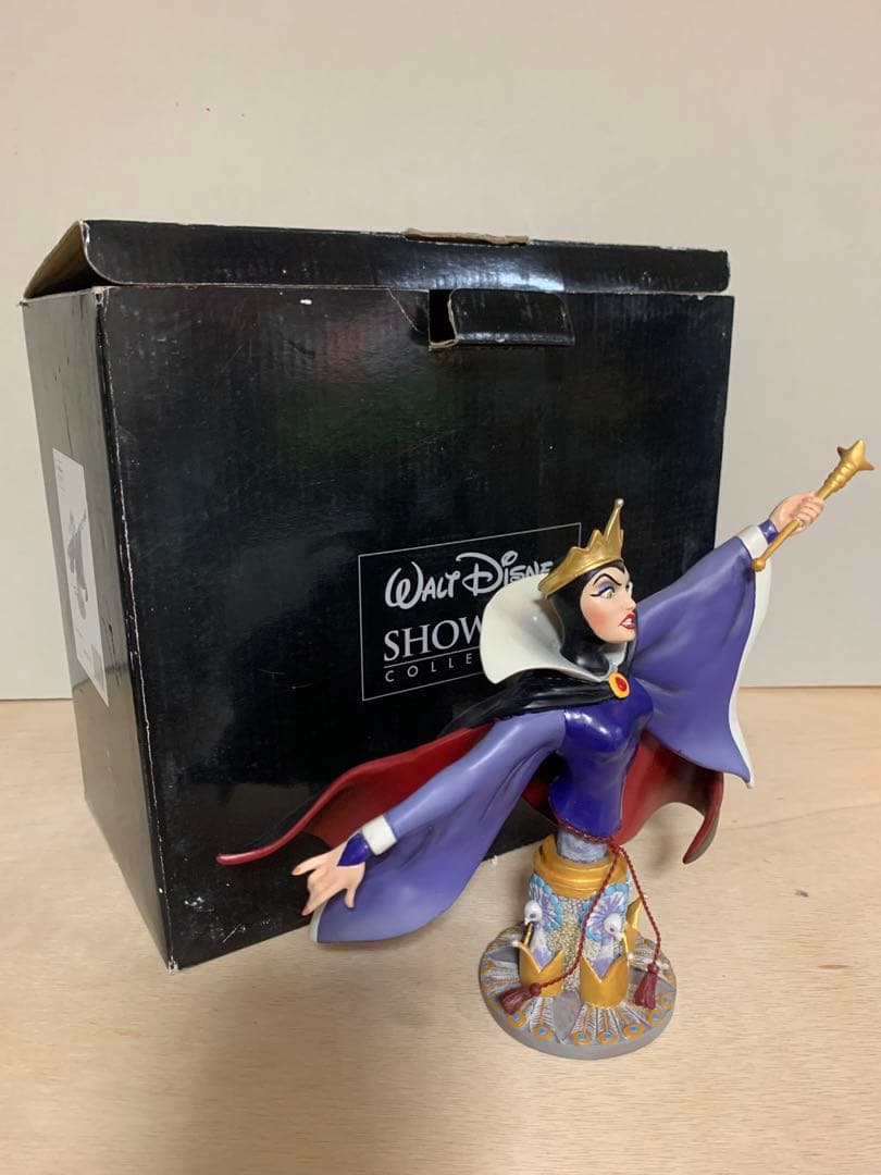 ディズニー グランド・ジェスター スタジオ 白雪姫 女王（魔女） bust レア
