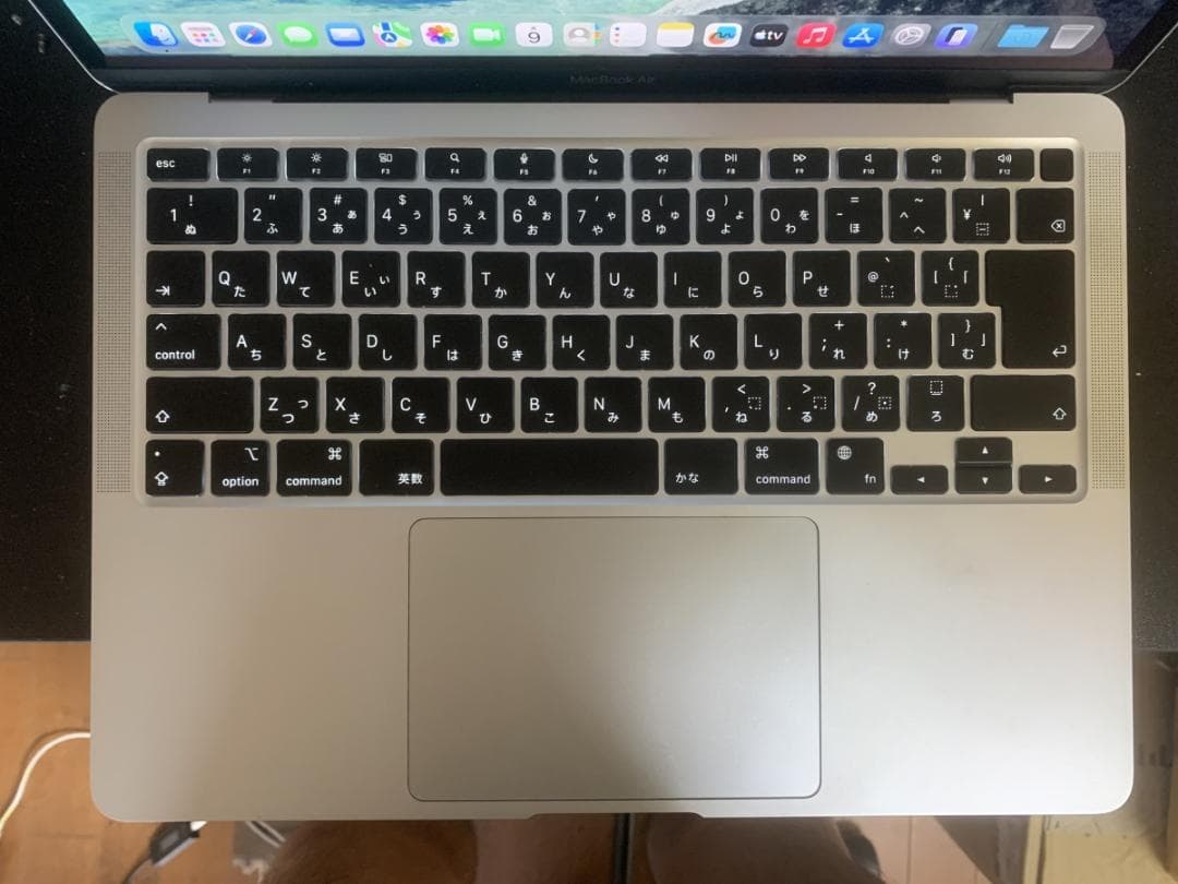 美品 MacBook Air A2337 2020 M1/8GB/256GB