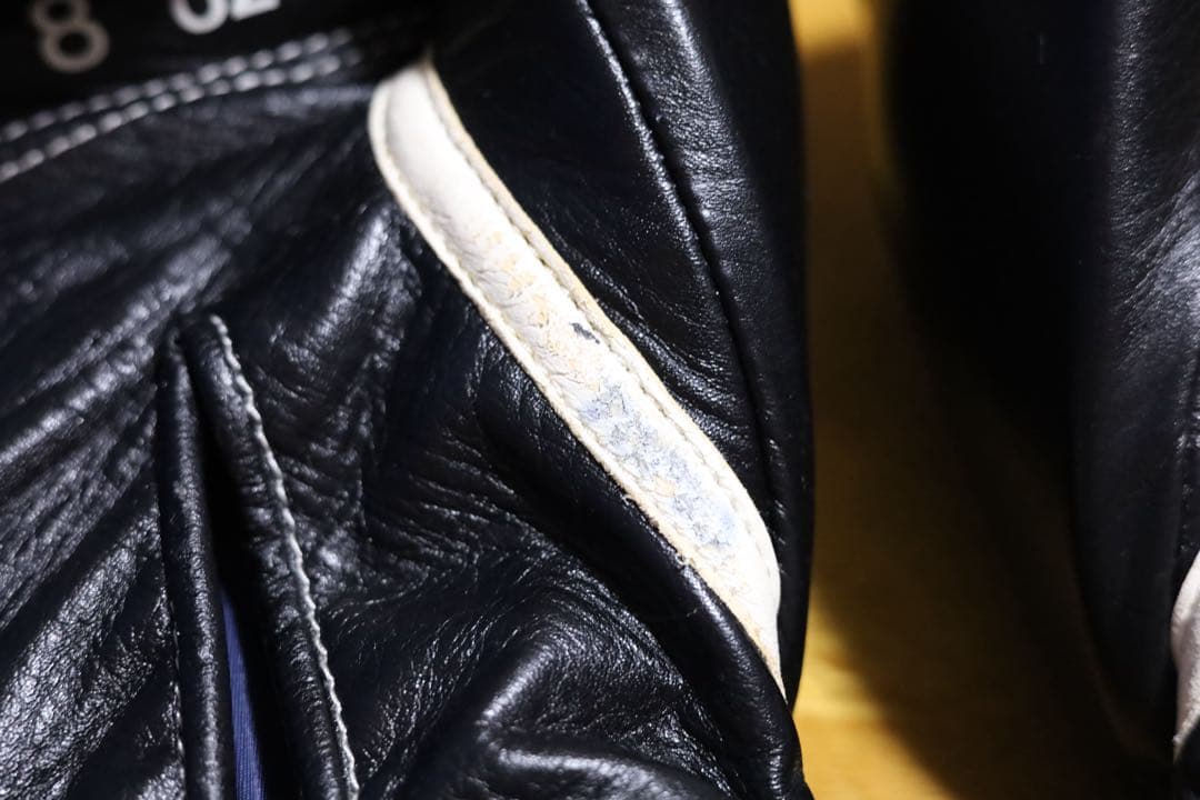 Winning グローブ 8oz 半月使用 美品 トレーニング向け