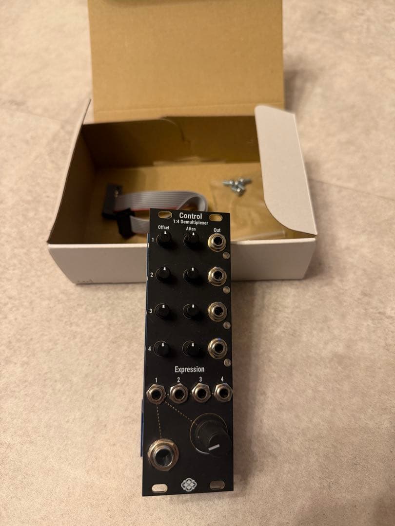 鍵盤楽器 sdkc instruments Control