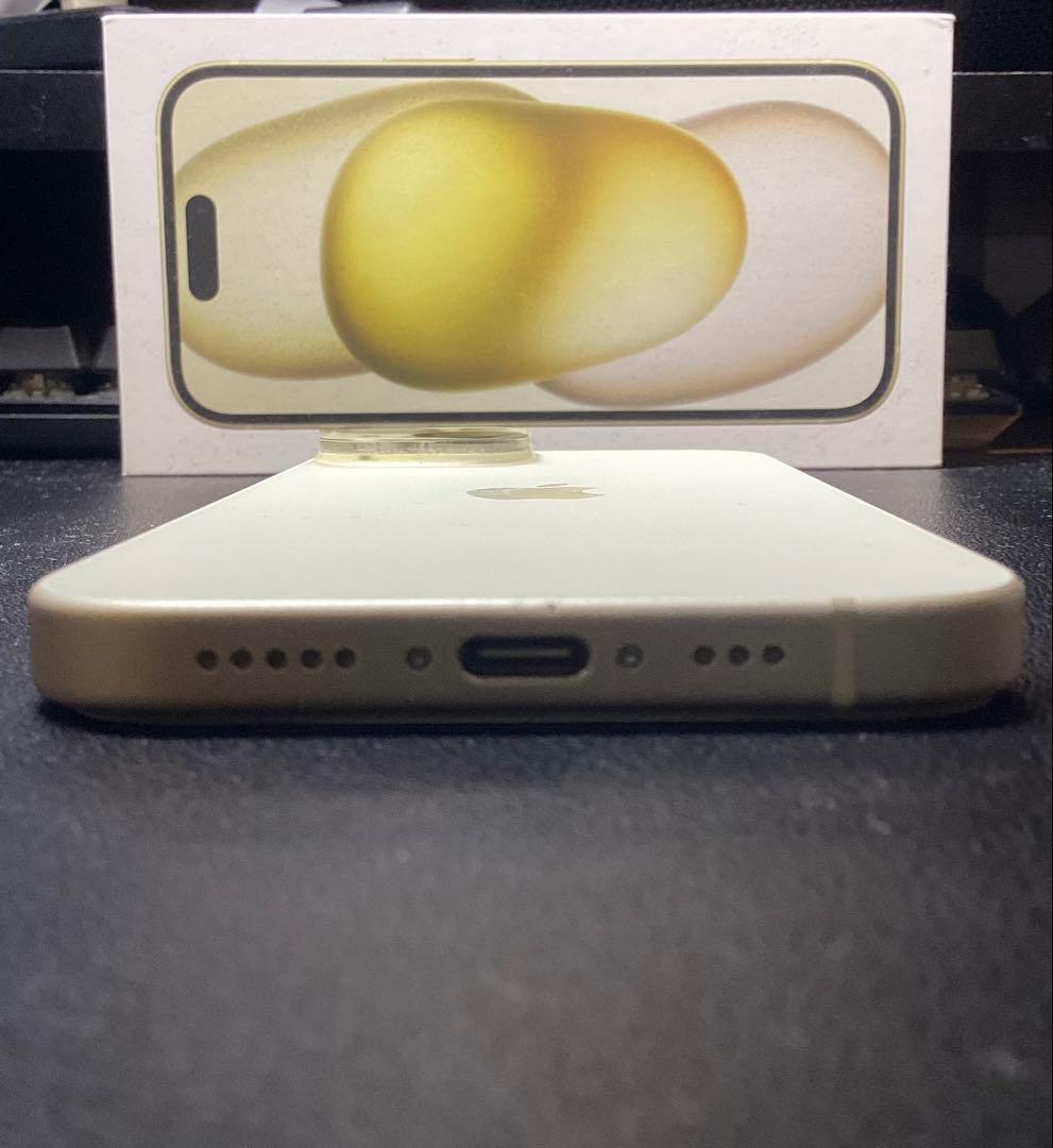Apple iPhone 15 256gb イエロー　ジャンク品