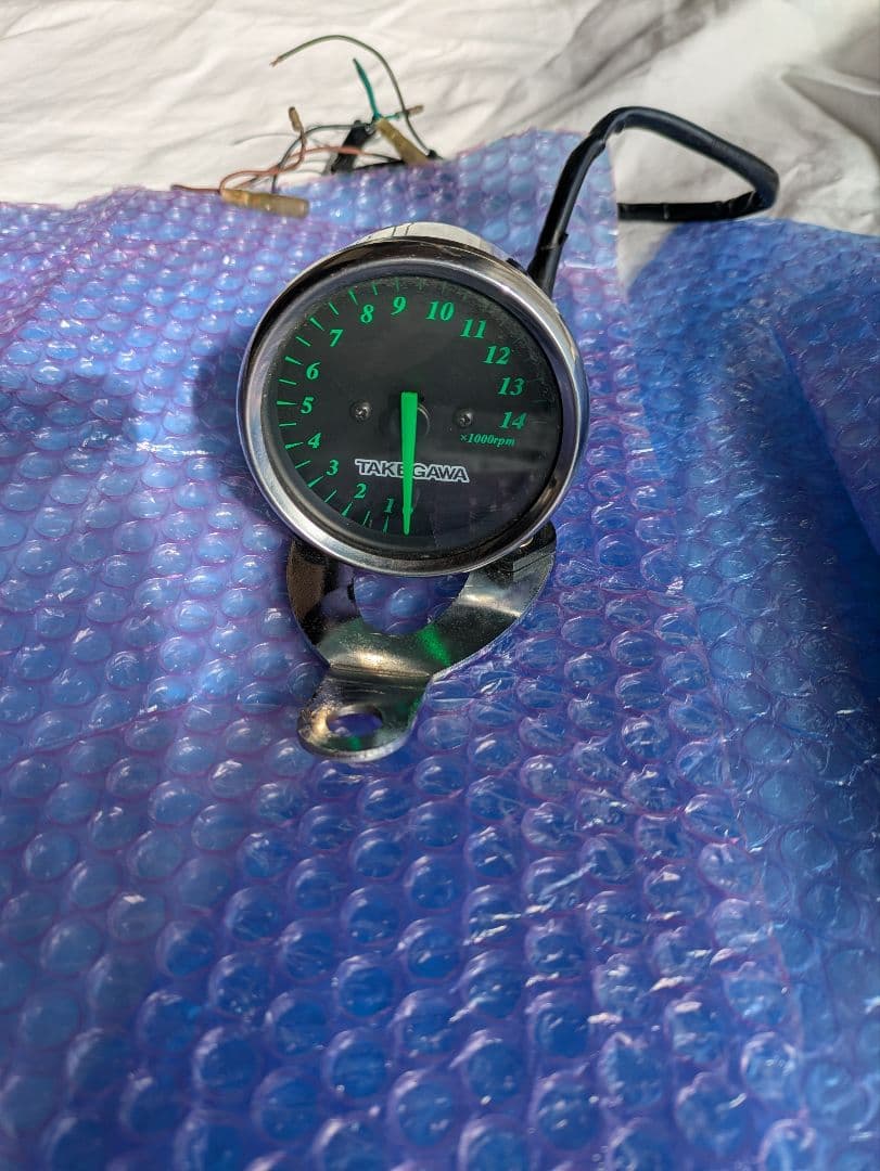 TAKEGAWA 緑色丸型メーター 取り付け金具付き