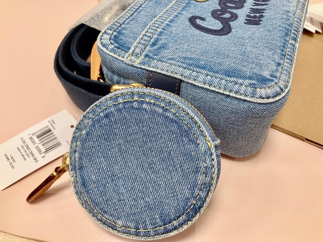 新品coach カーゴ カメラ バッグ
