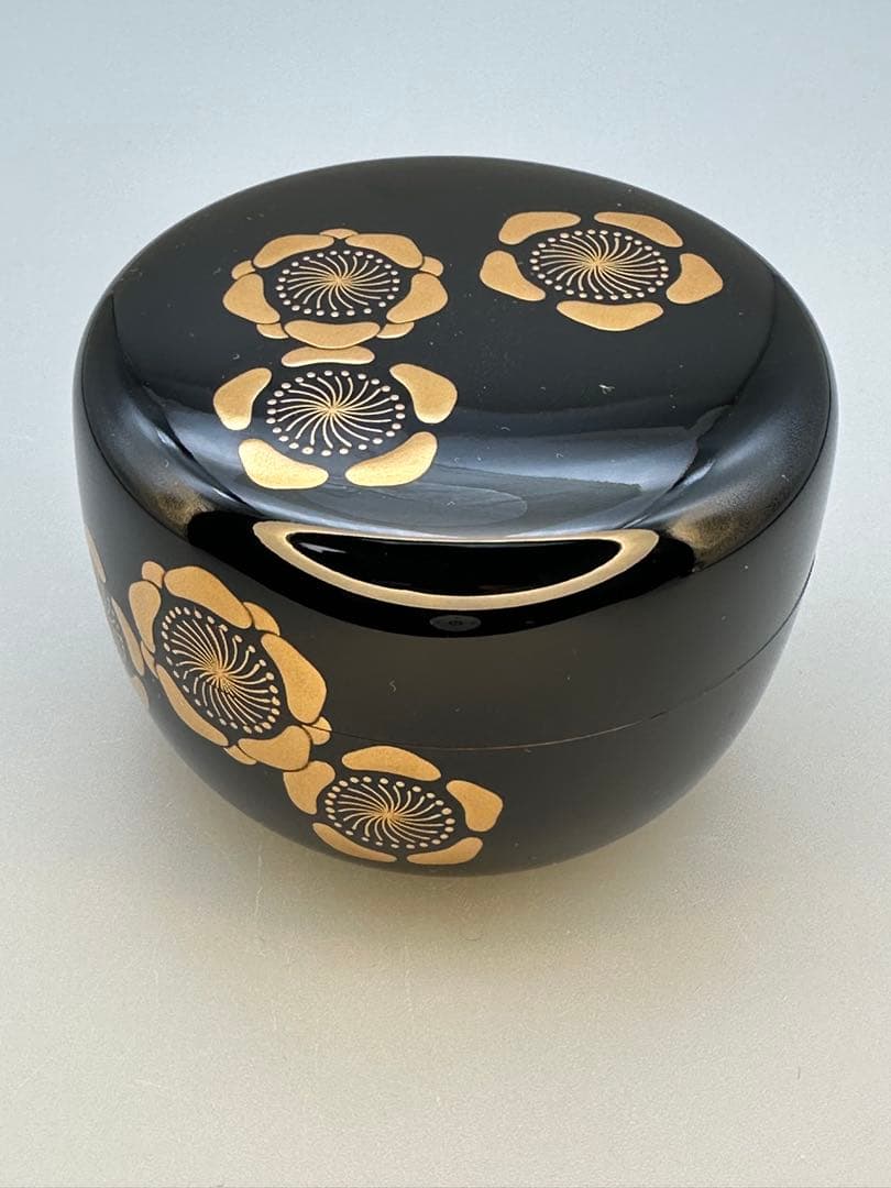 茶道具　棗　岡本康伸　溢れ梅蒔絵