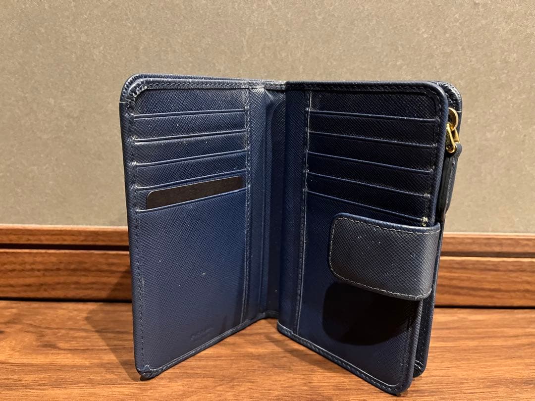 PRADA ネイビー 二つ折り財布 1M1225 サフィアーノ