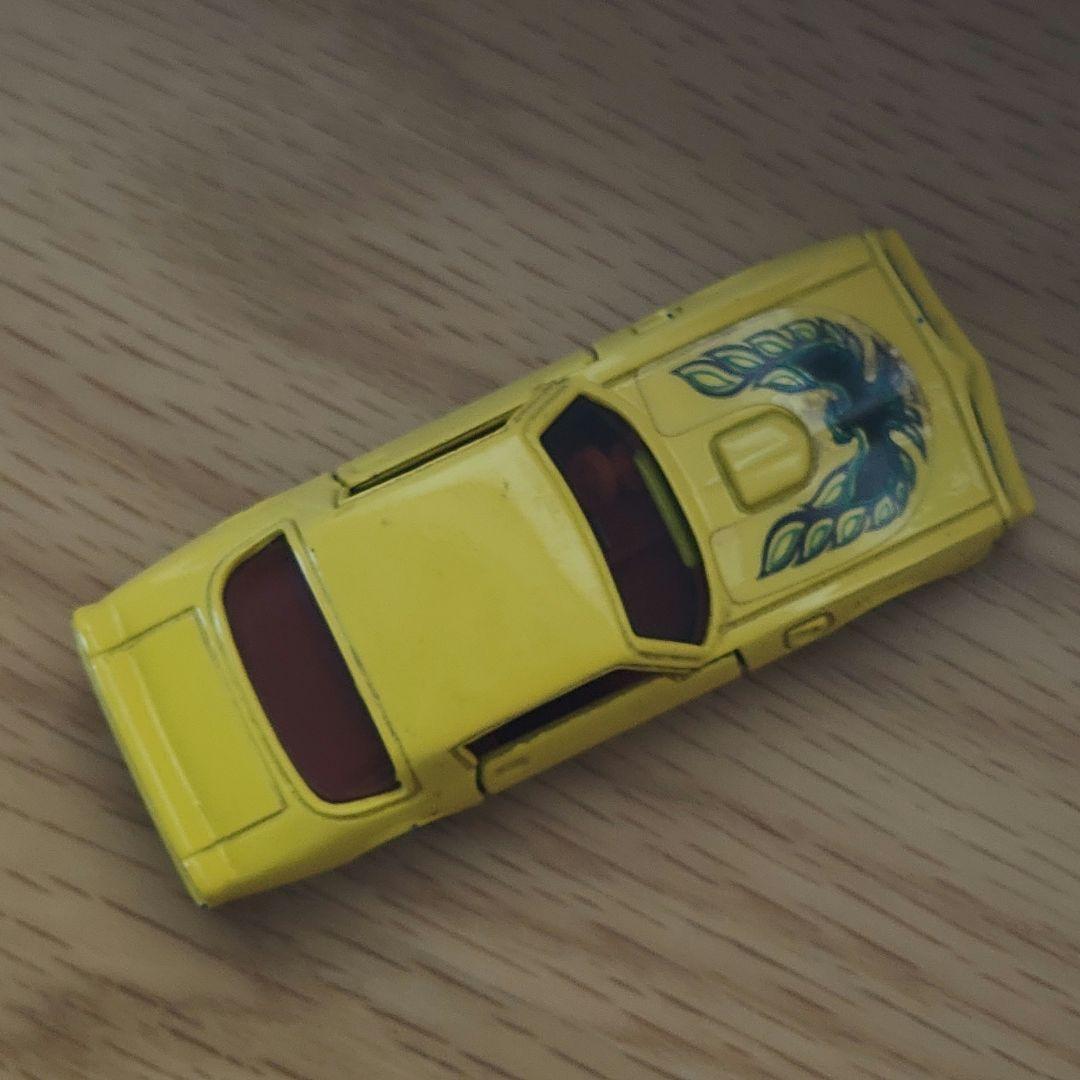 TOMICA　トミカ　ポンティアック　ファイヤーバード　黄色　箱付き