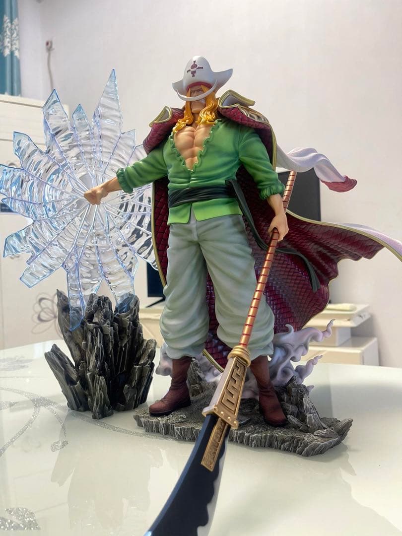 ワンピース 白ひげ 【若い頃】 ガレージキット フィギュア POP 1/8サイズ