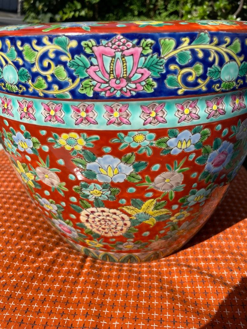 錦手　伊万里焼○○火鉢　※木箱入り❗️