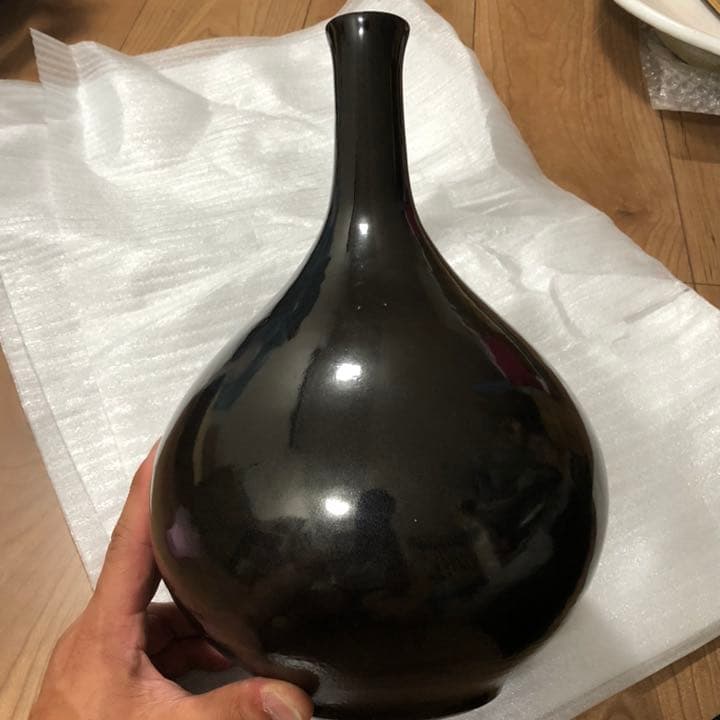 古美術品◼️蔵から出て来た、真っ黒な美しい流線形の大きな壺、壷、花瓶、花道具