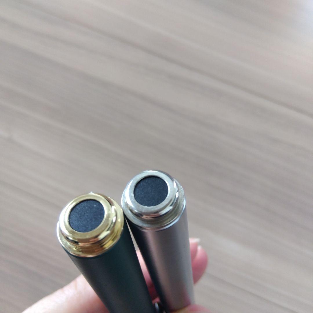 SHEAFFERボールペン 青黒各1本と替芯のセット