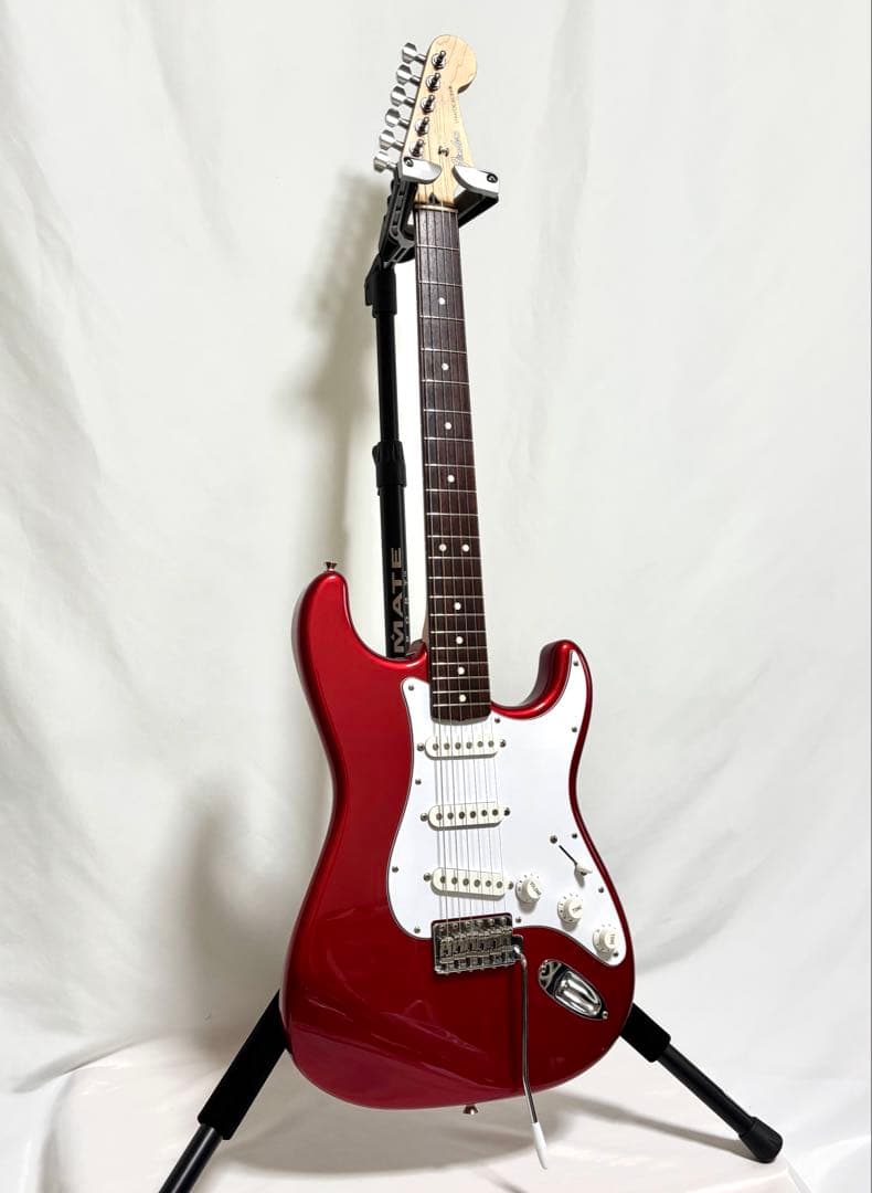 【新品弦張替済】Fender Japan ストラト キャディーアップルレッド