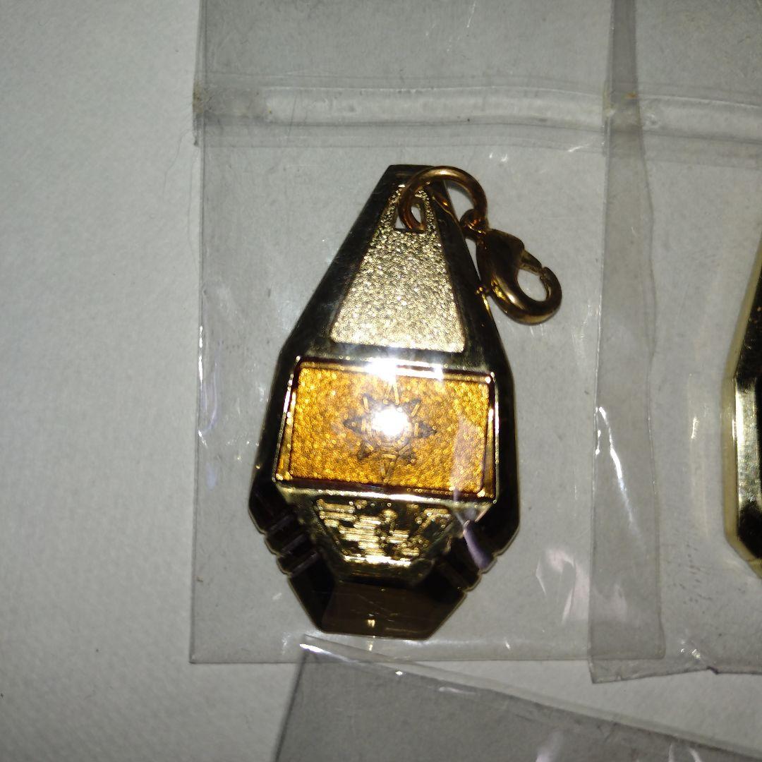 デジモンアドベンチャー メタルチャームコレクション 紋章 全8種セット