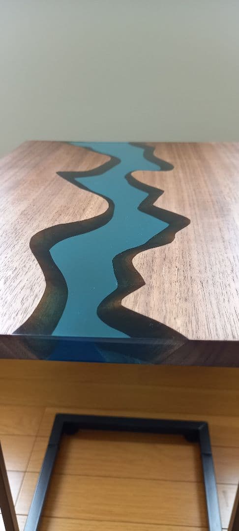 リバーテーブル　レジンテーブル　サイドテーブル　キャスター付き　コーヒーテーブル
