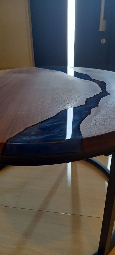 レジンテーブル　リバーテーブル　丸テーブル　コーヒーテーブル　サイドテーブル