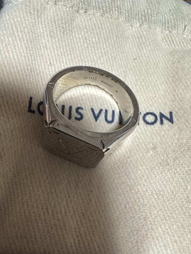 LOUIS VUITTON シグネットリング　モノグラム