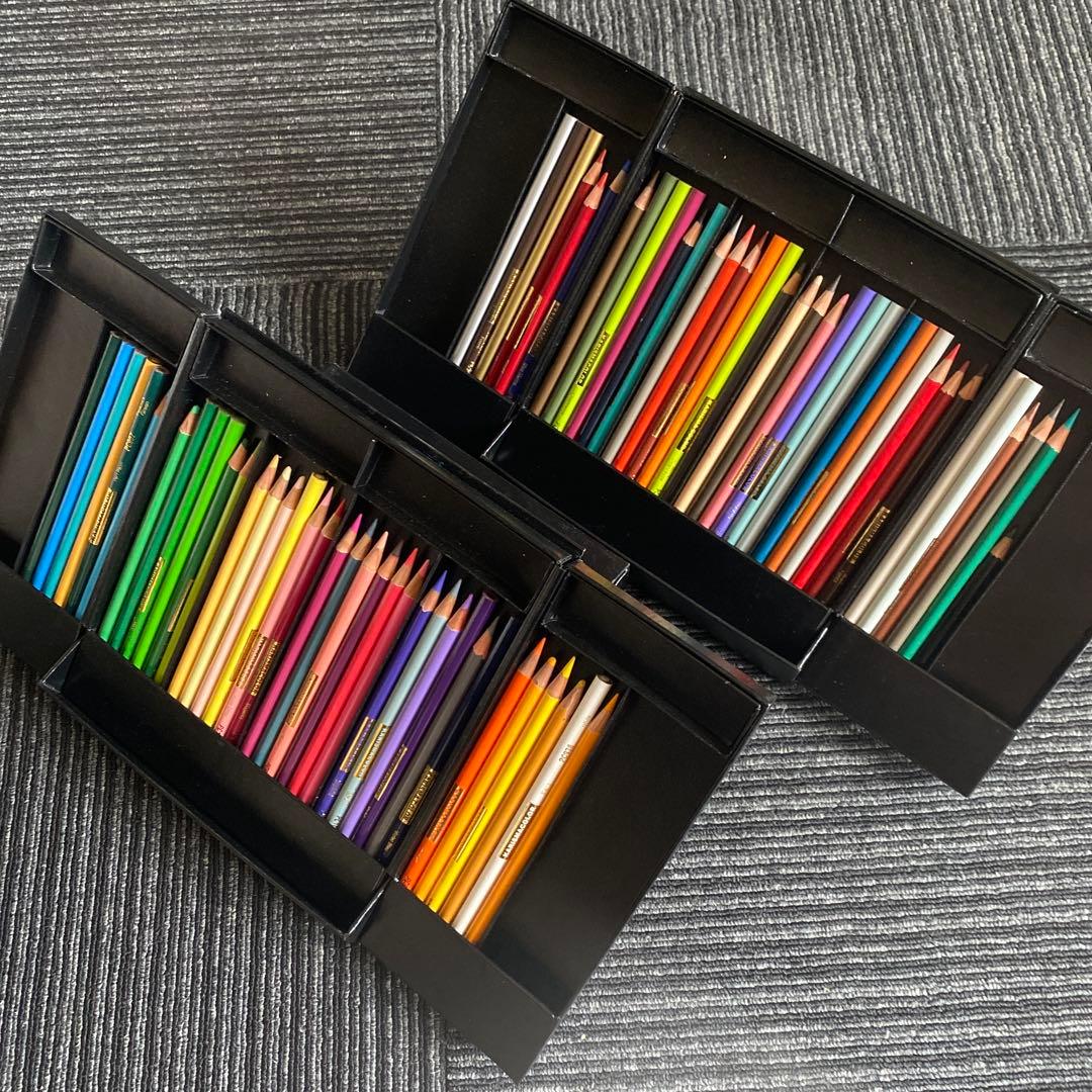 カリスマカラー　色鉛筆