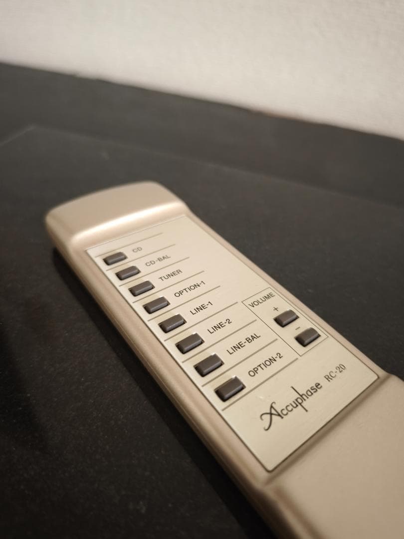 【Aegis2104】Accuphase C-2000 プリアンプ