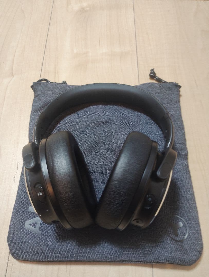 AKG Y600NC WIRELESS ワイヤレスヘッドホン ブラック