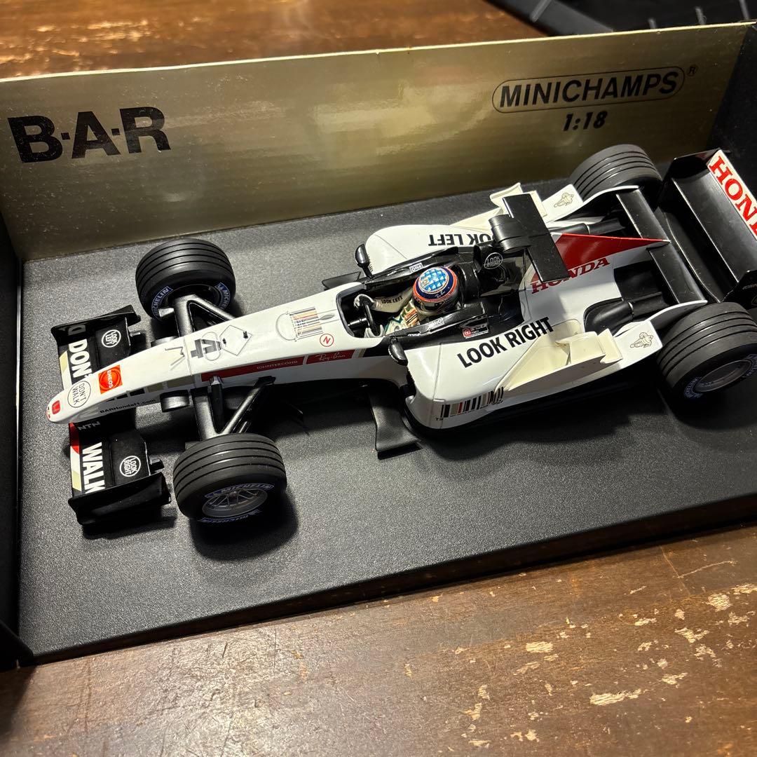 MINICHAMPS B-A-R F1モデルカー 1:18
