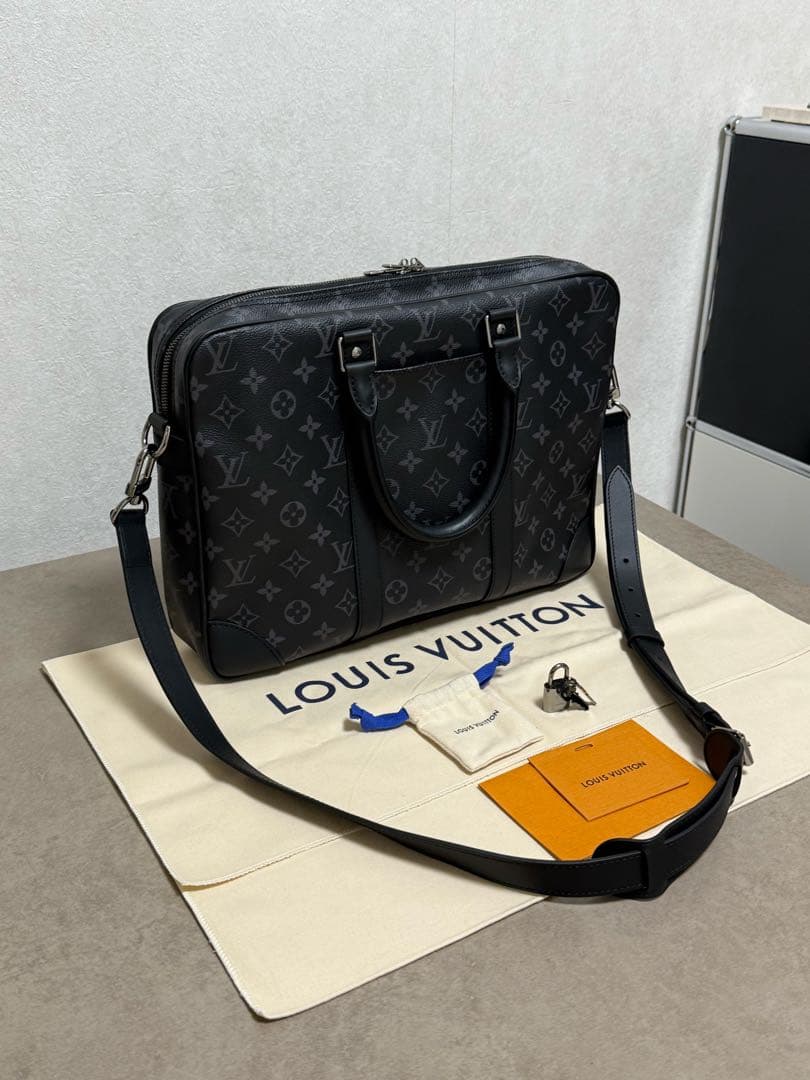 極美✨ルイヴィトン ポルト ドキュマン ヴォワヤージュ M46457 ICチップ