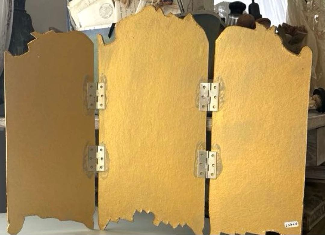 アンティーク雑貨 Beautiful tabletop partition.