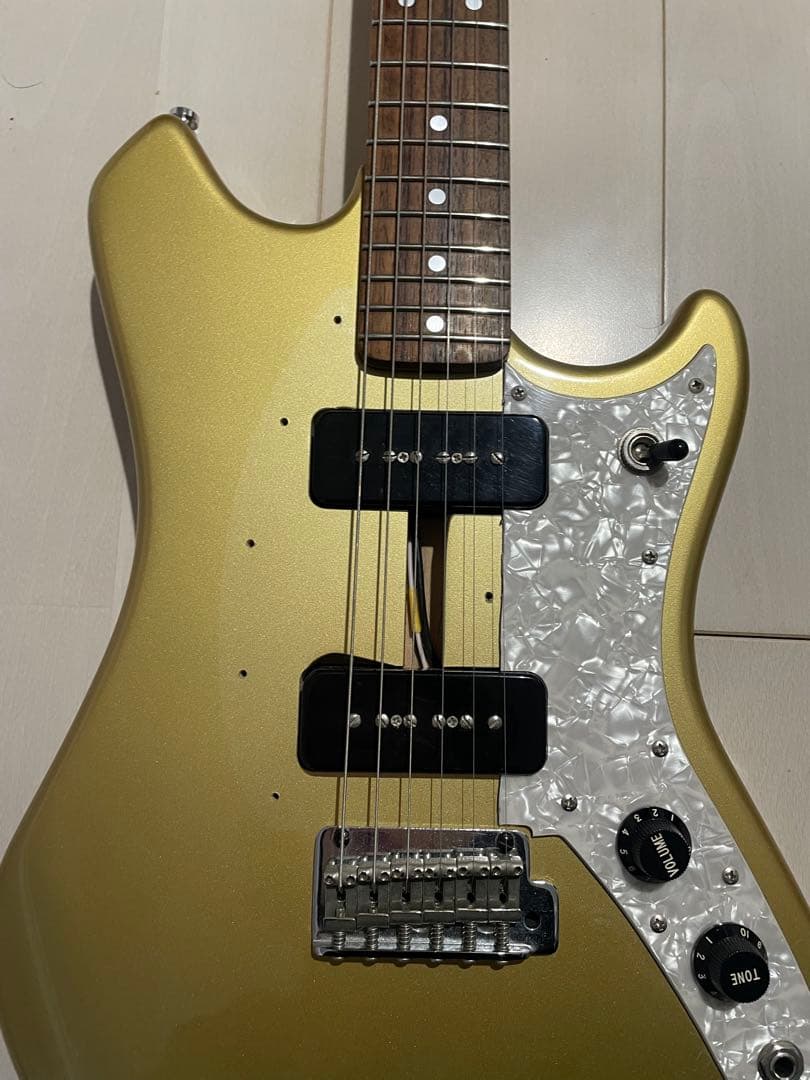 カイジ専用　Fenderタイプ　Artex Swinger guitar