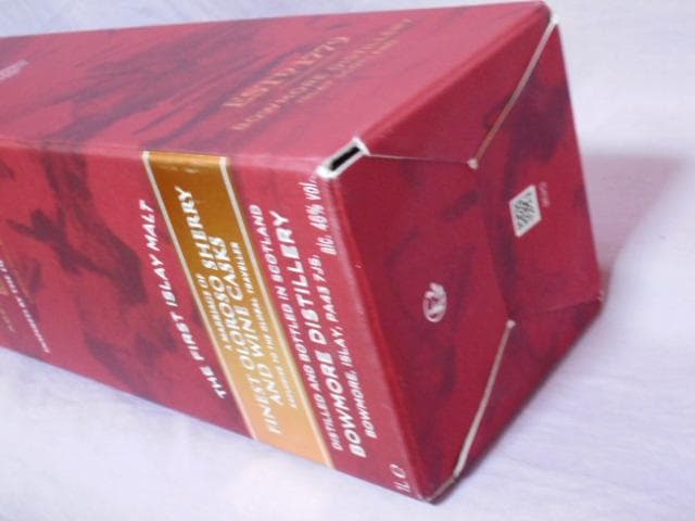 ボウモア10年　 インスパイアードデビルズカスク