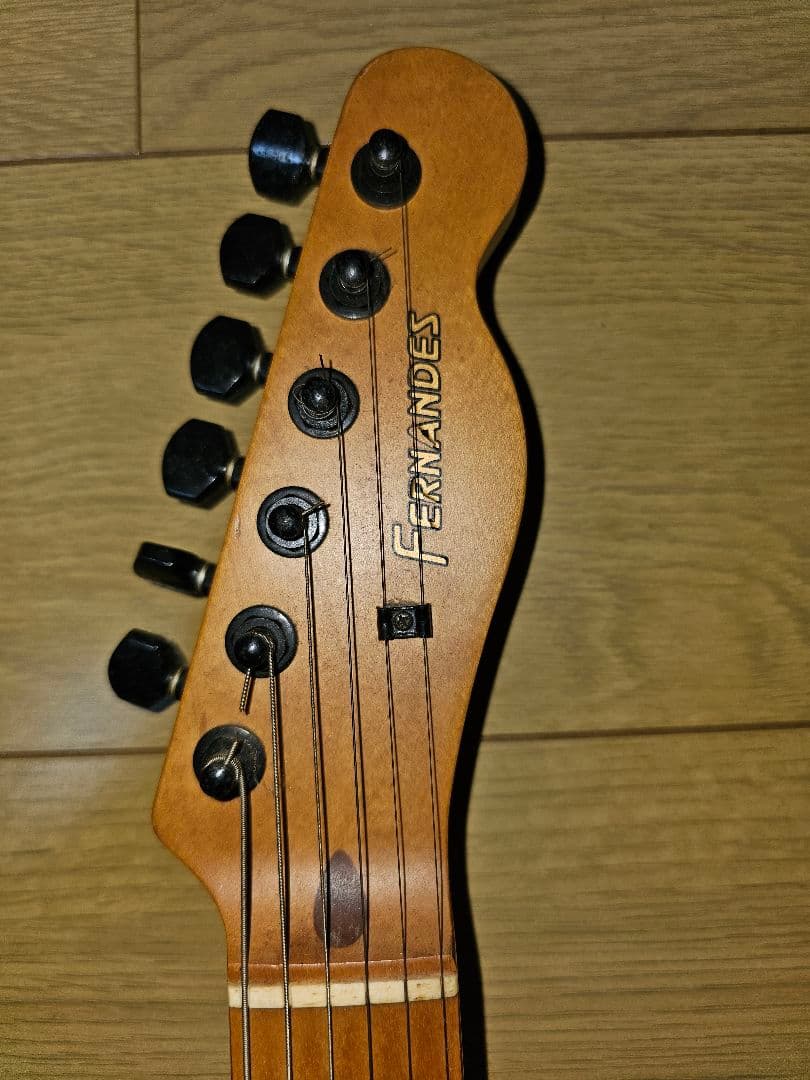 FERNANDES エレキギター　JUDY AND MARY　TAKUYAモデル