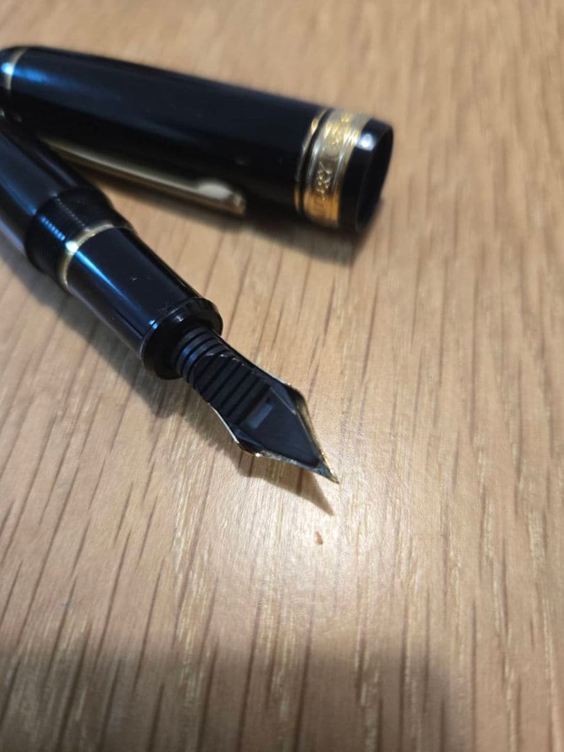 K*N様 プラチナ万年筆　センチュリー #3776 14k UEF