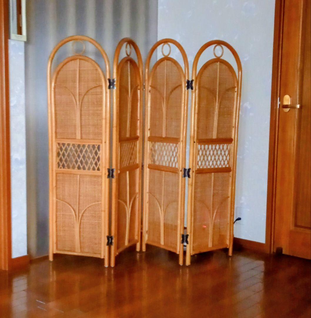 4バネル・ラタン製パーティション (美品)