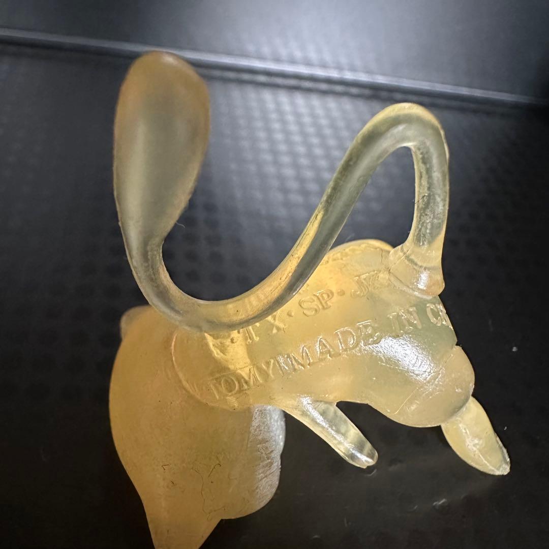 Pokémonモンコレ『ミュウ　クリアver.』初期　TOMY製