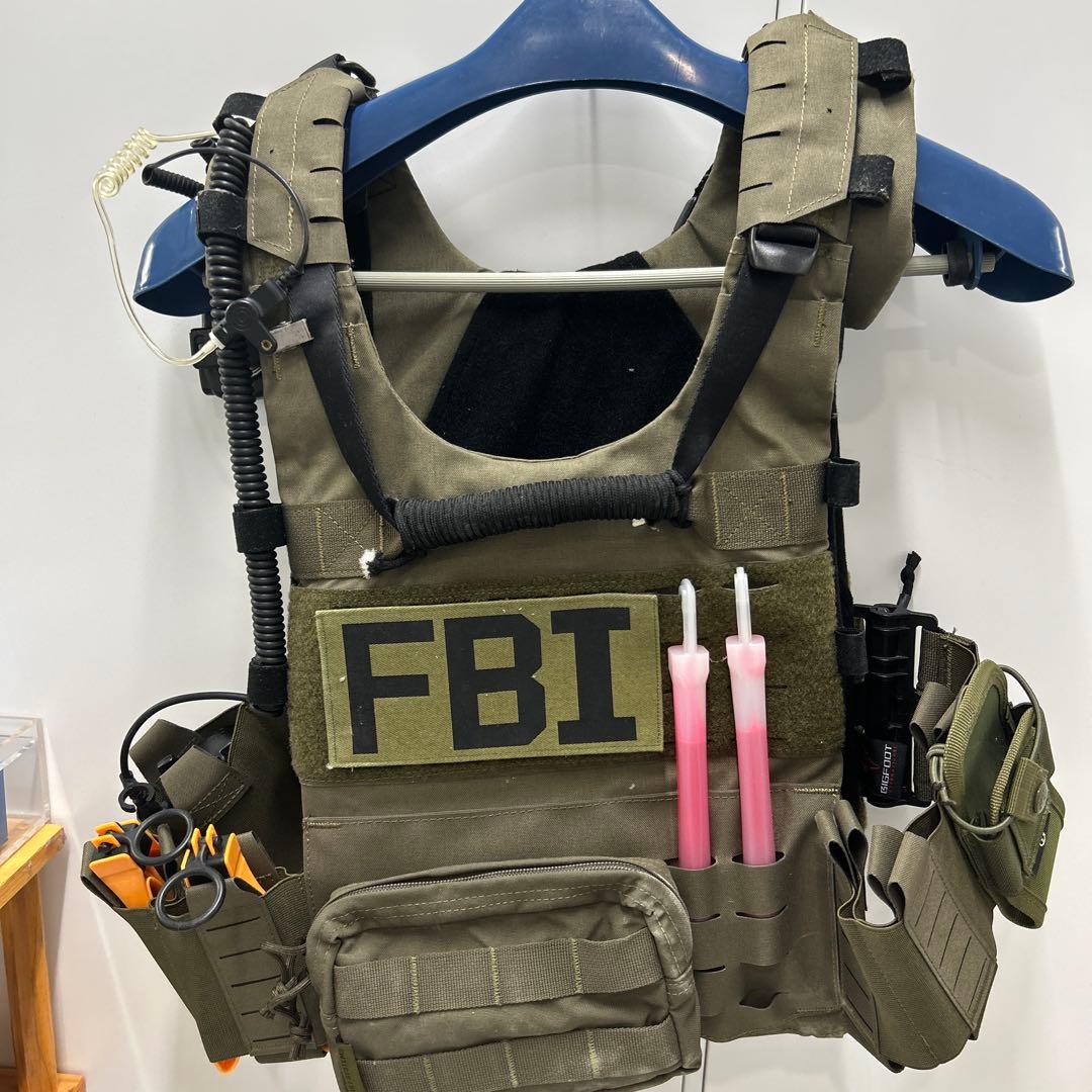 プレートキャリア ビックフット　クイックリリース　FBI装備