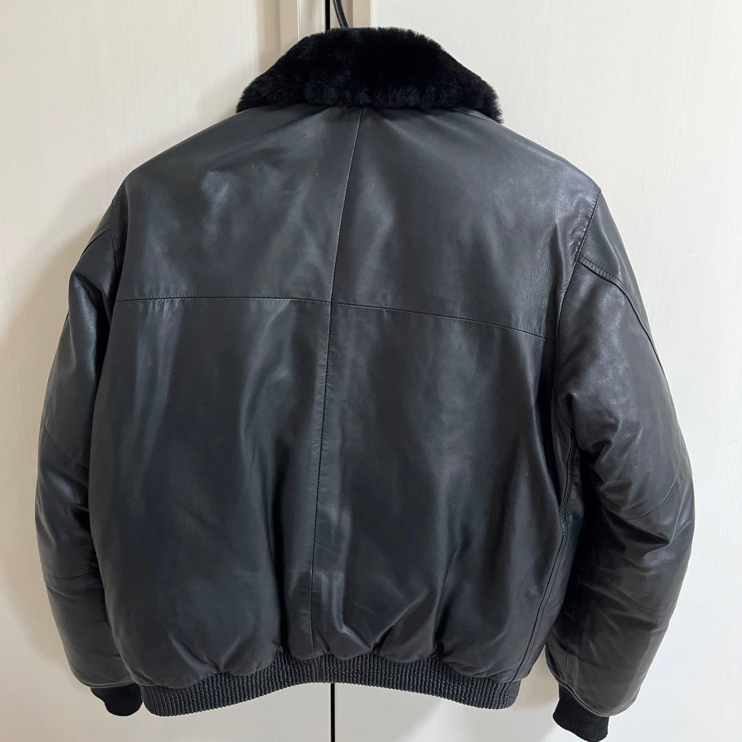 【AVIREX】 レザーダウンジャケット定価120,000円