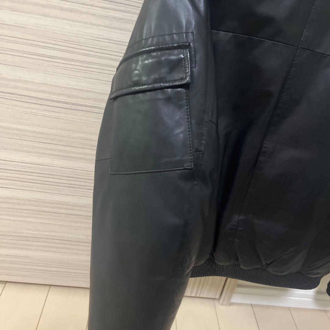 【AVIREX】 レザーダウンジャケット定価120,000円