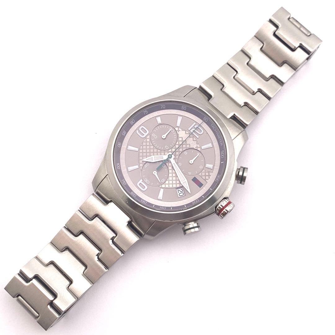 8-30 GUCCI 126.2 クロノグラフ 腕時計 シルバー