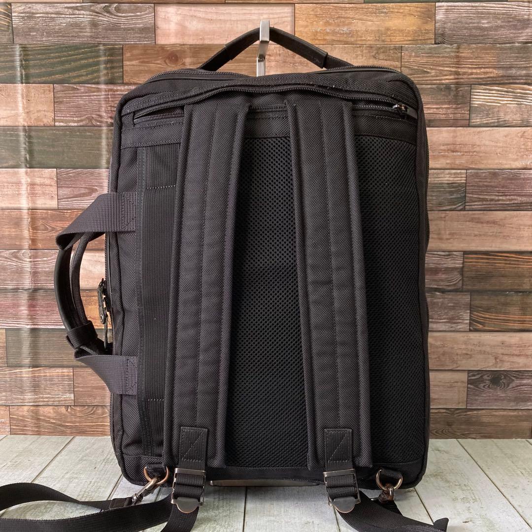 ポーター　吉田カバン　ビジネスバッグ　B4可　3way　ステージ　2層式　黒